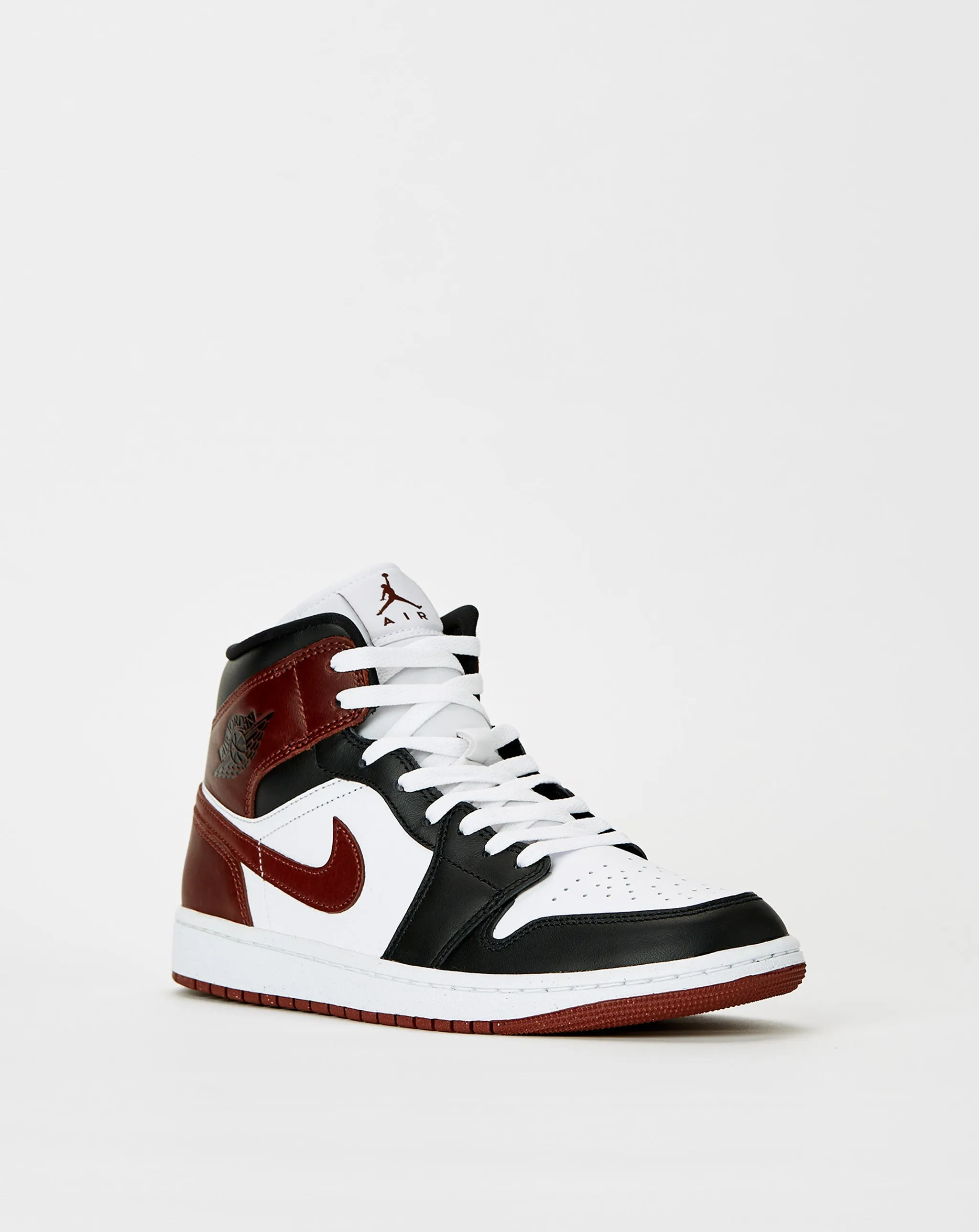Air Jordan 1 Mid SE