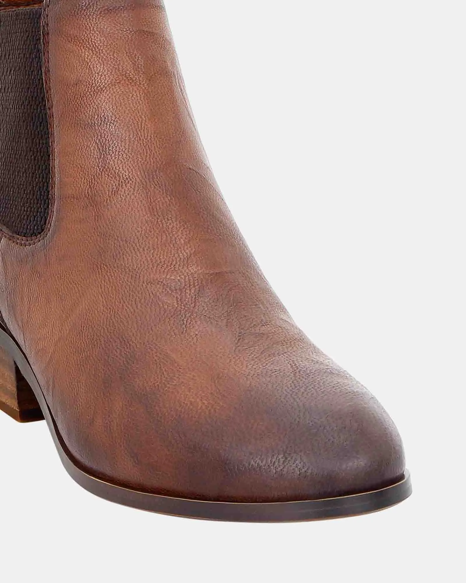 Casper Dark Tan