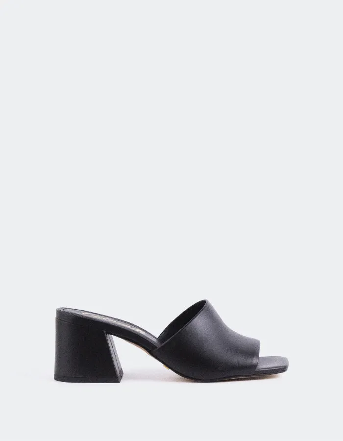 Clarabelle Black Leather