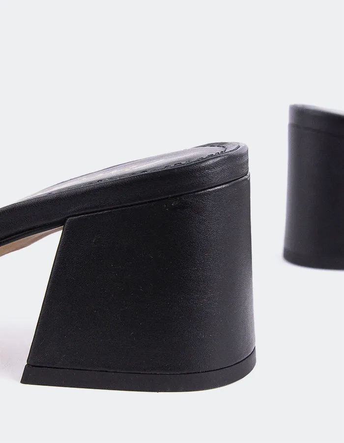 Clarabelle Black Leather