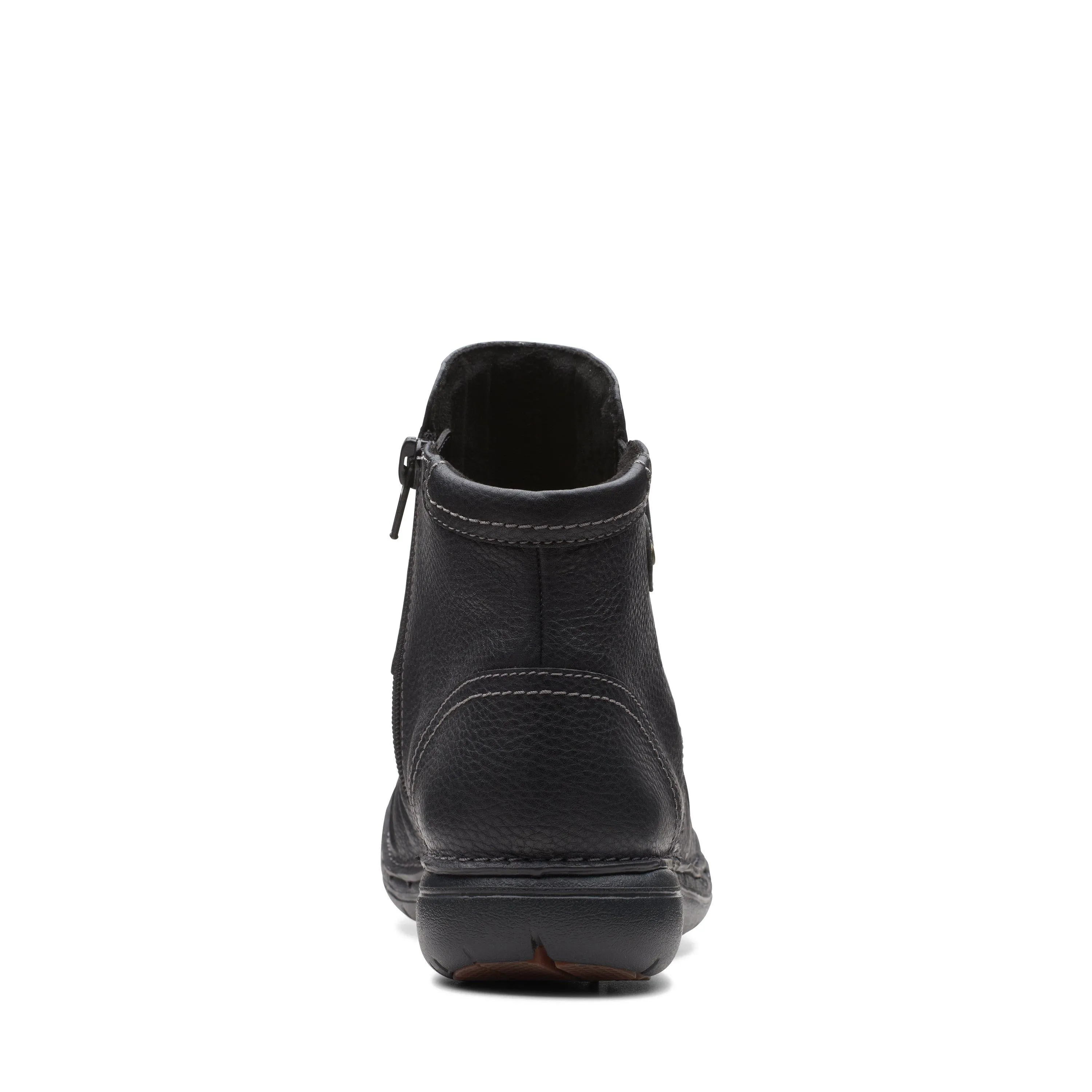 Clarks Un Loop Top in Black Leather