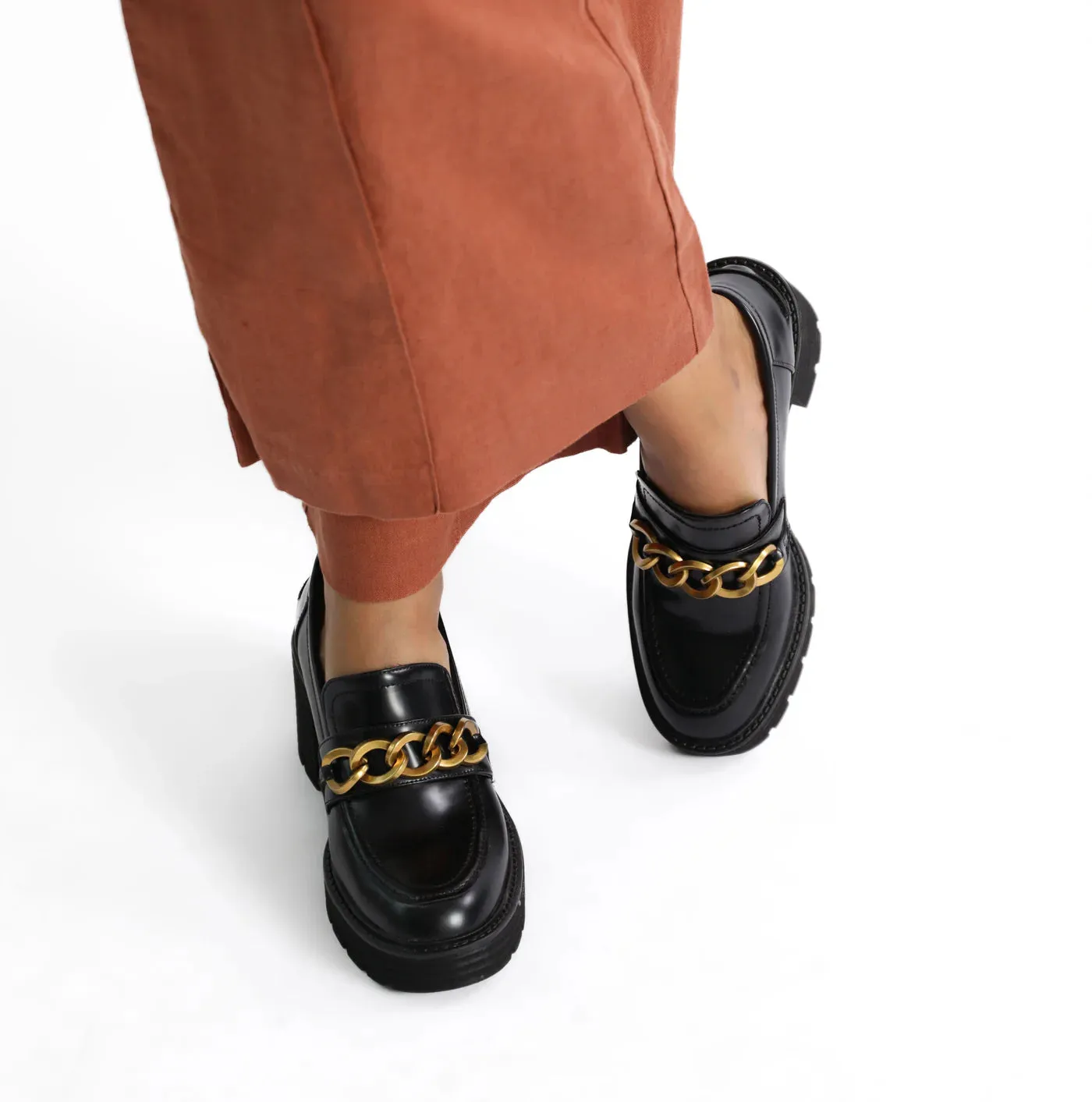 EOS Mali Black Box Shoes_Eos