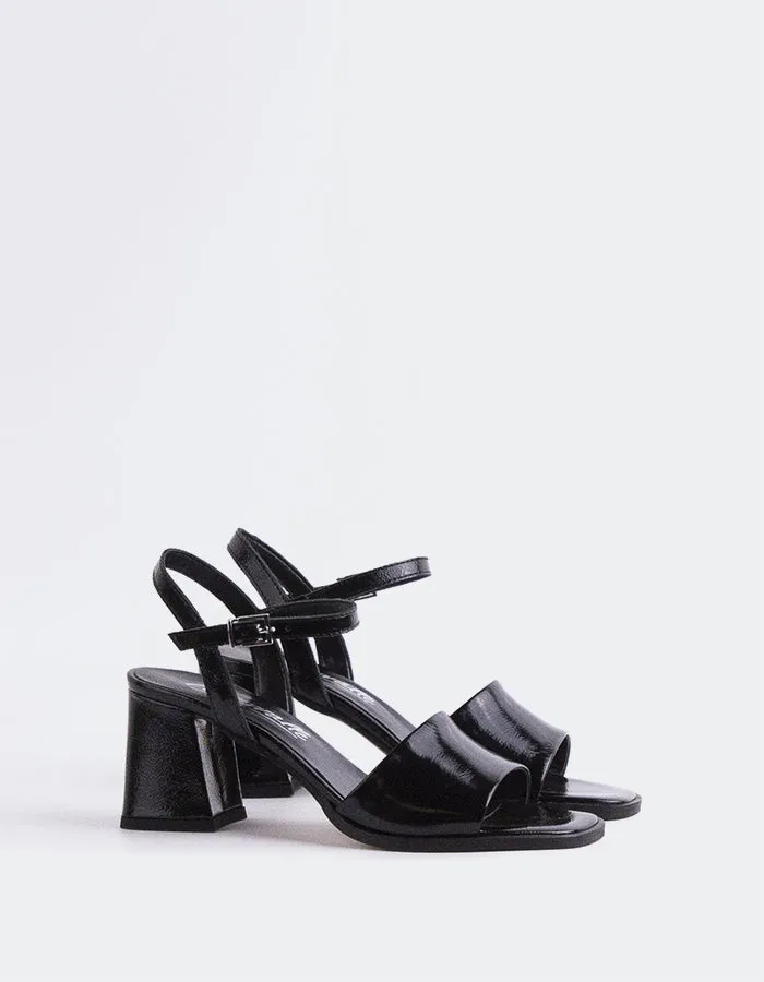 Faliro Black Naplack