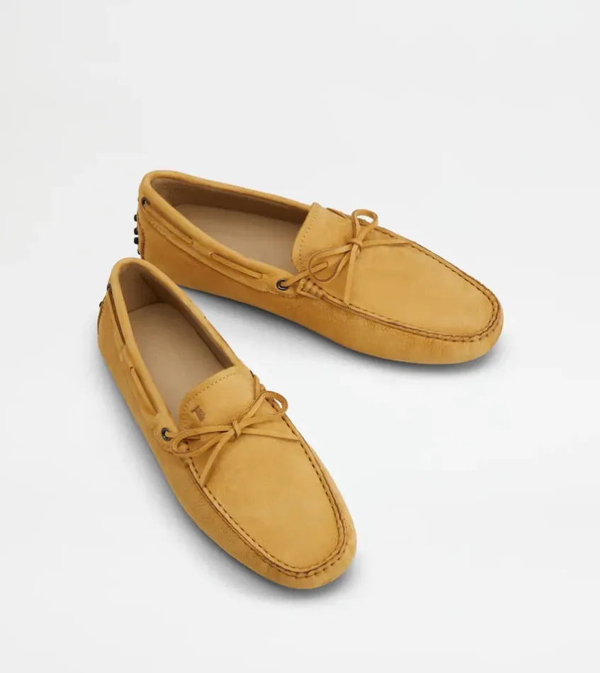 Gommino Driving Shoes in Suede