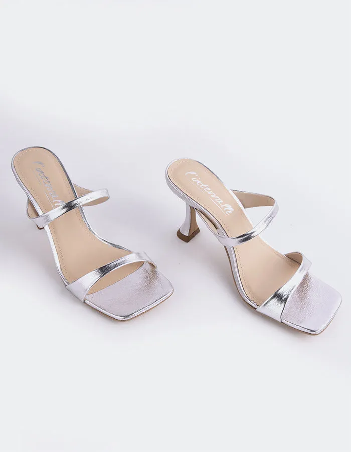 Jandira Silver Leather