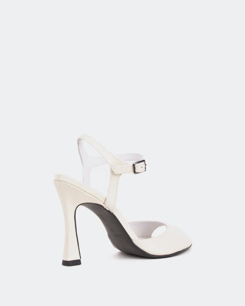 Miracle Off White Patent/Vern.Blanc Cassé