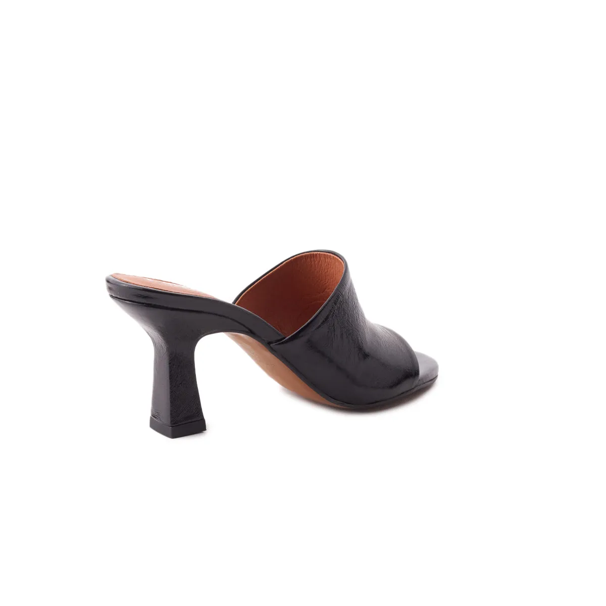 Pinto Black Leather