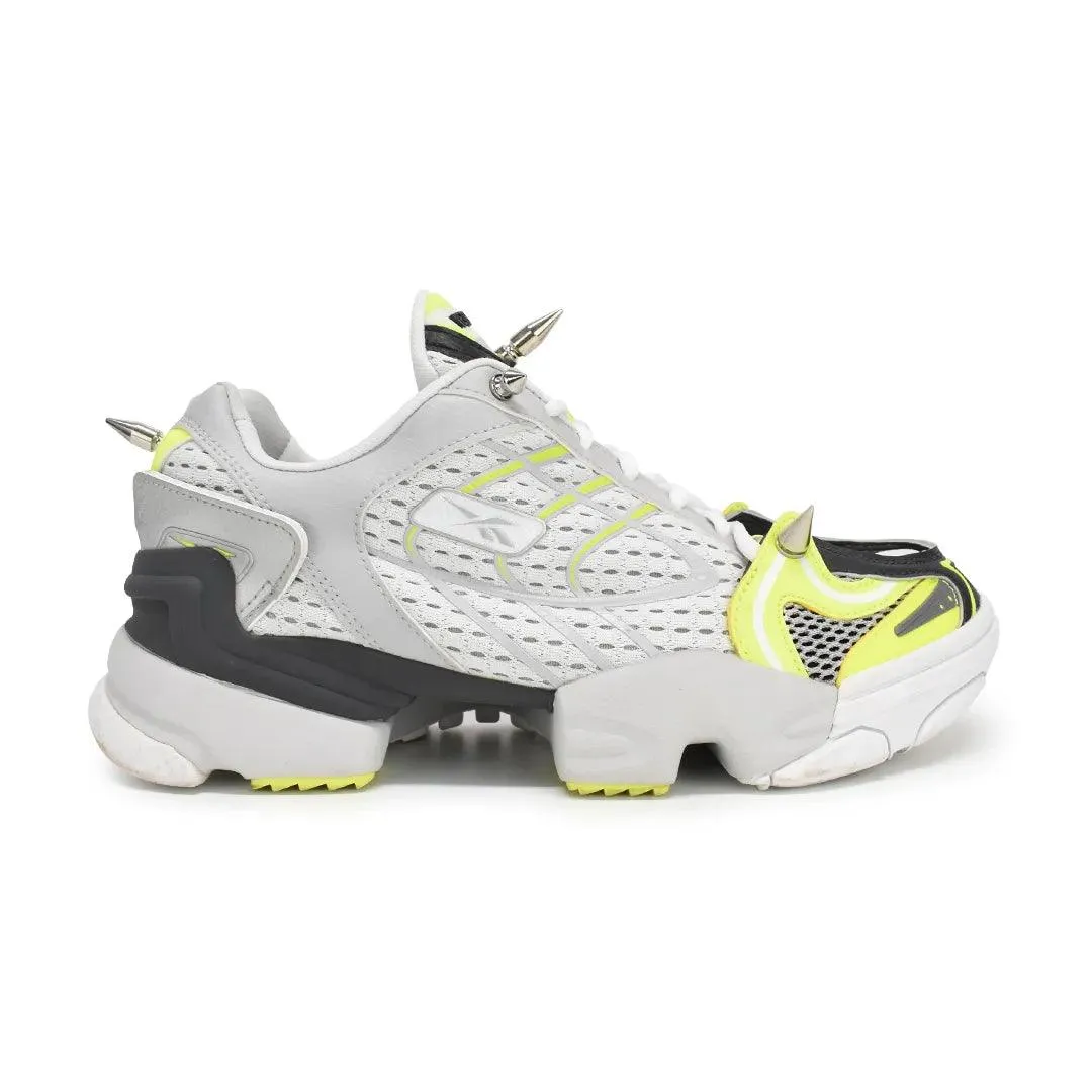Reebok x Vetements 'Spike Runner 400' Sneakers - Men's 8.5