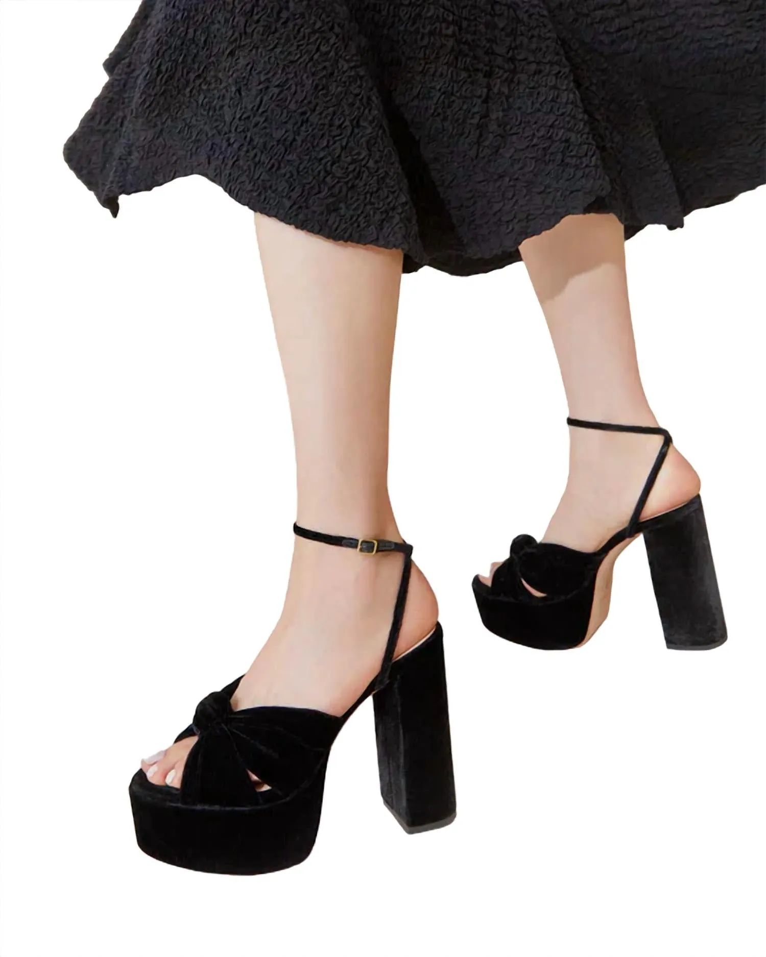 Roz Knot Platform Sandal In Black