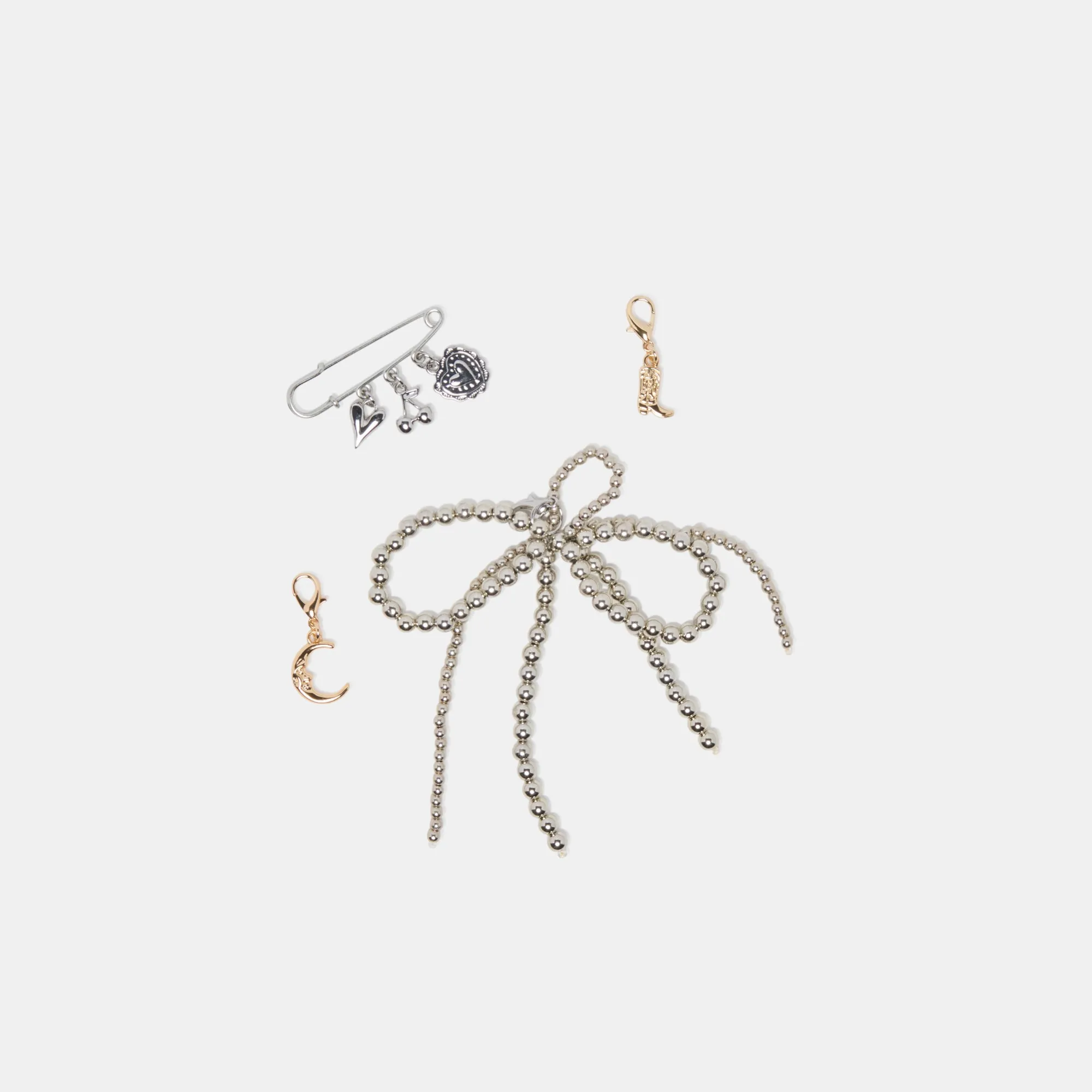 SERINA SNEAKERS YELLOW SUEDE   PIN CHARM BUNDLE