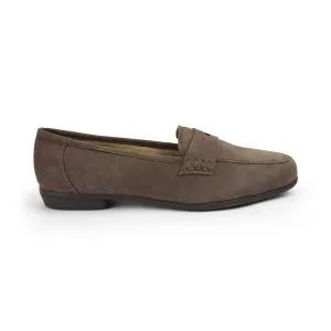 Tresmode Suave Brown Women's Casual Loafers