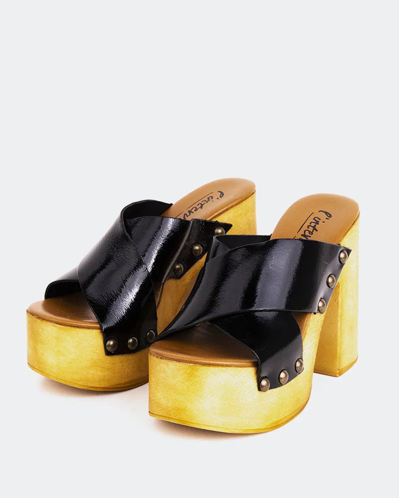 Twist Black Leather