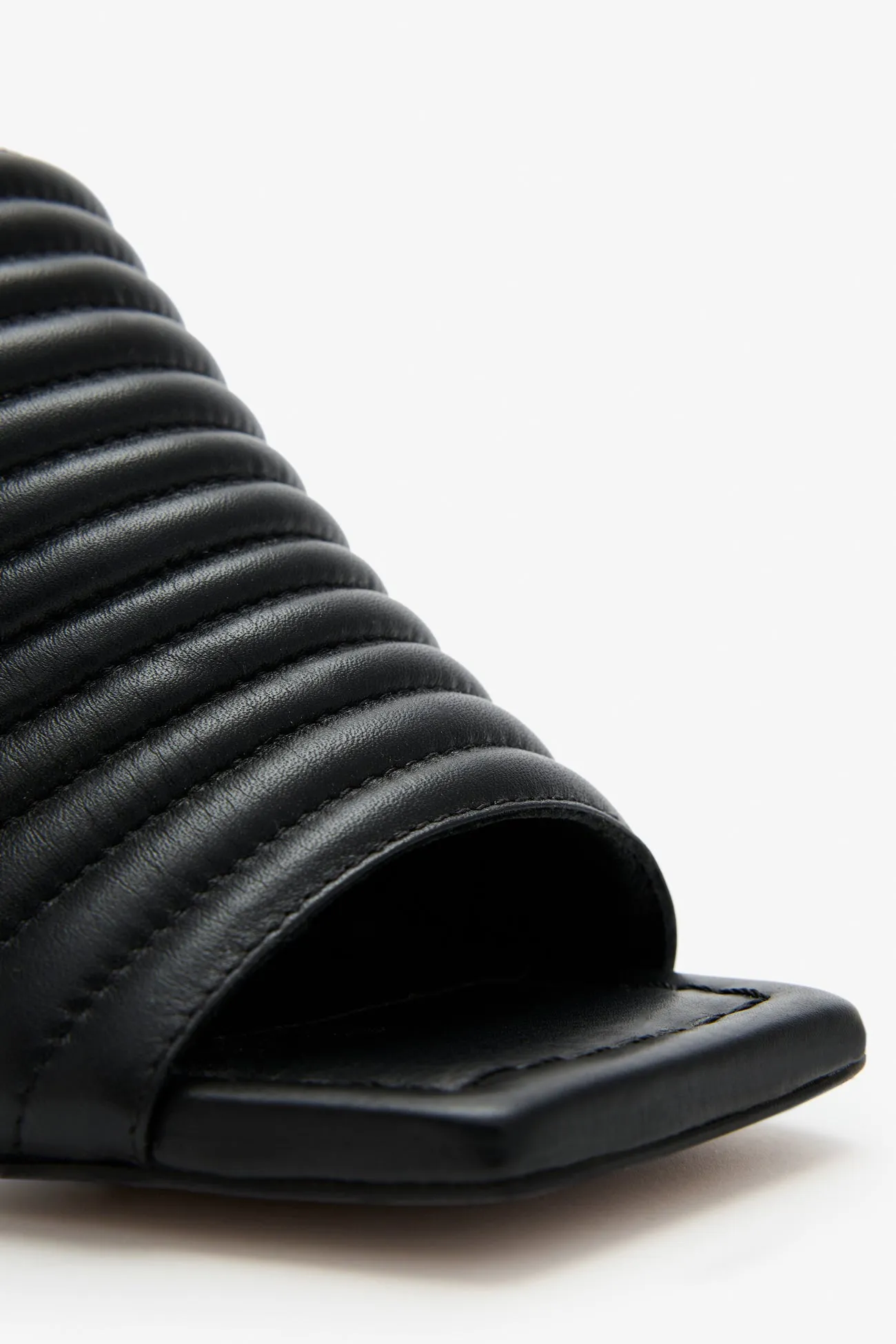 Vale Sandals