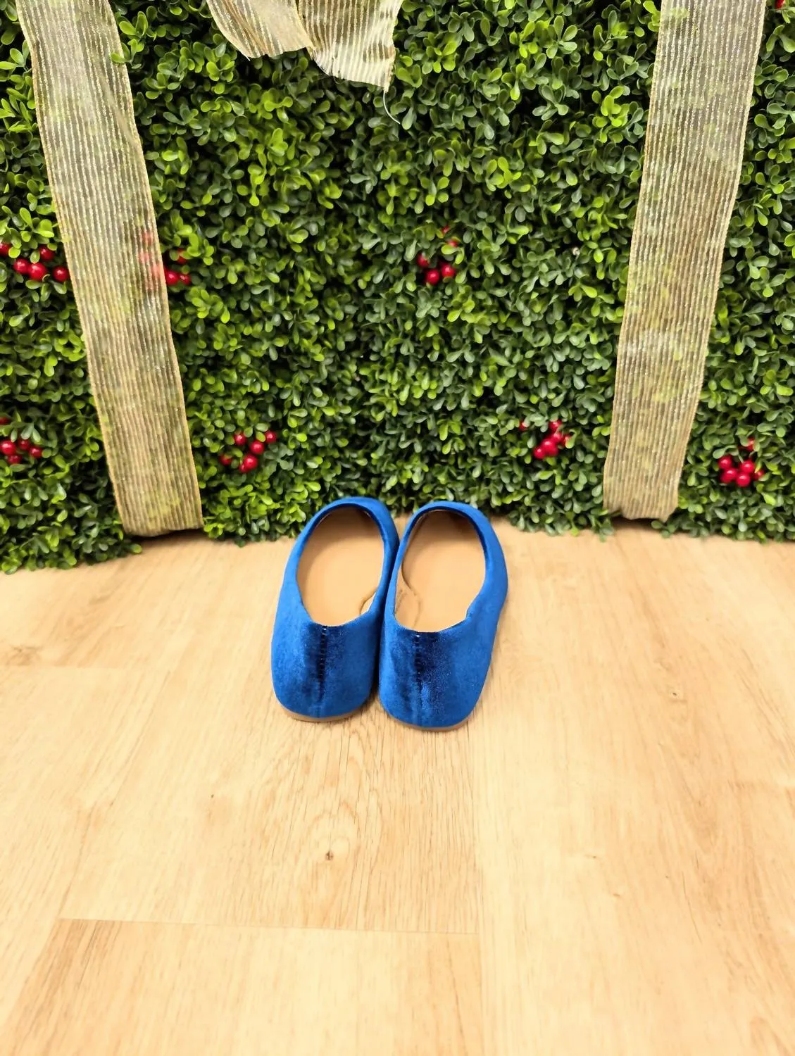 Women Over It Flat Shoe In Teal