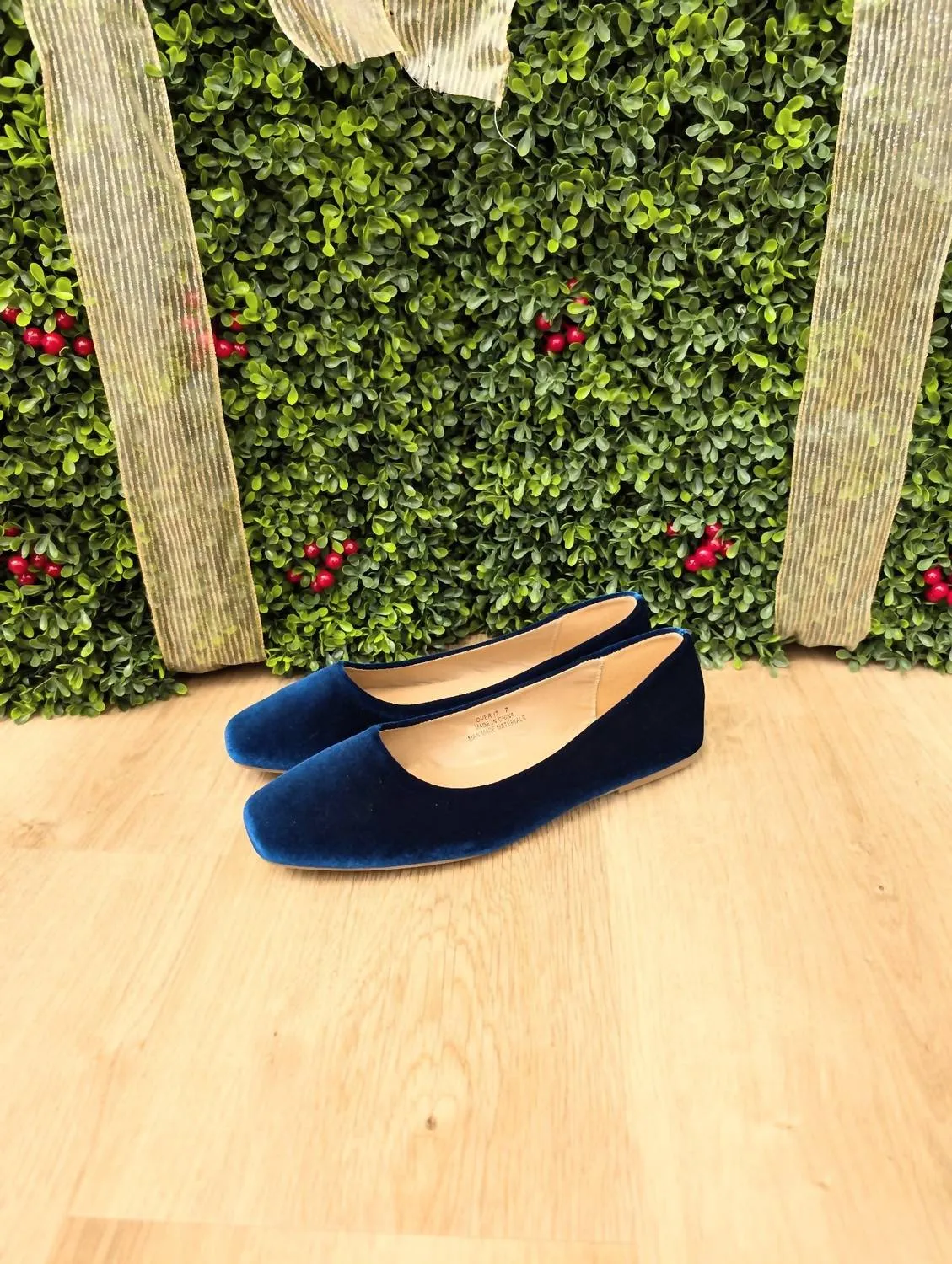 Women Over It Flat Shoe In Teal