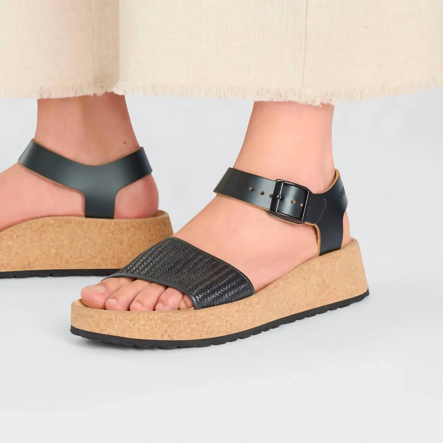 Women's Glenda Raffia Leather Sandals - Medium/narrow In Black